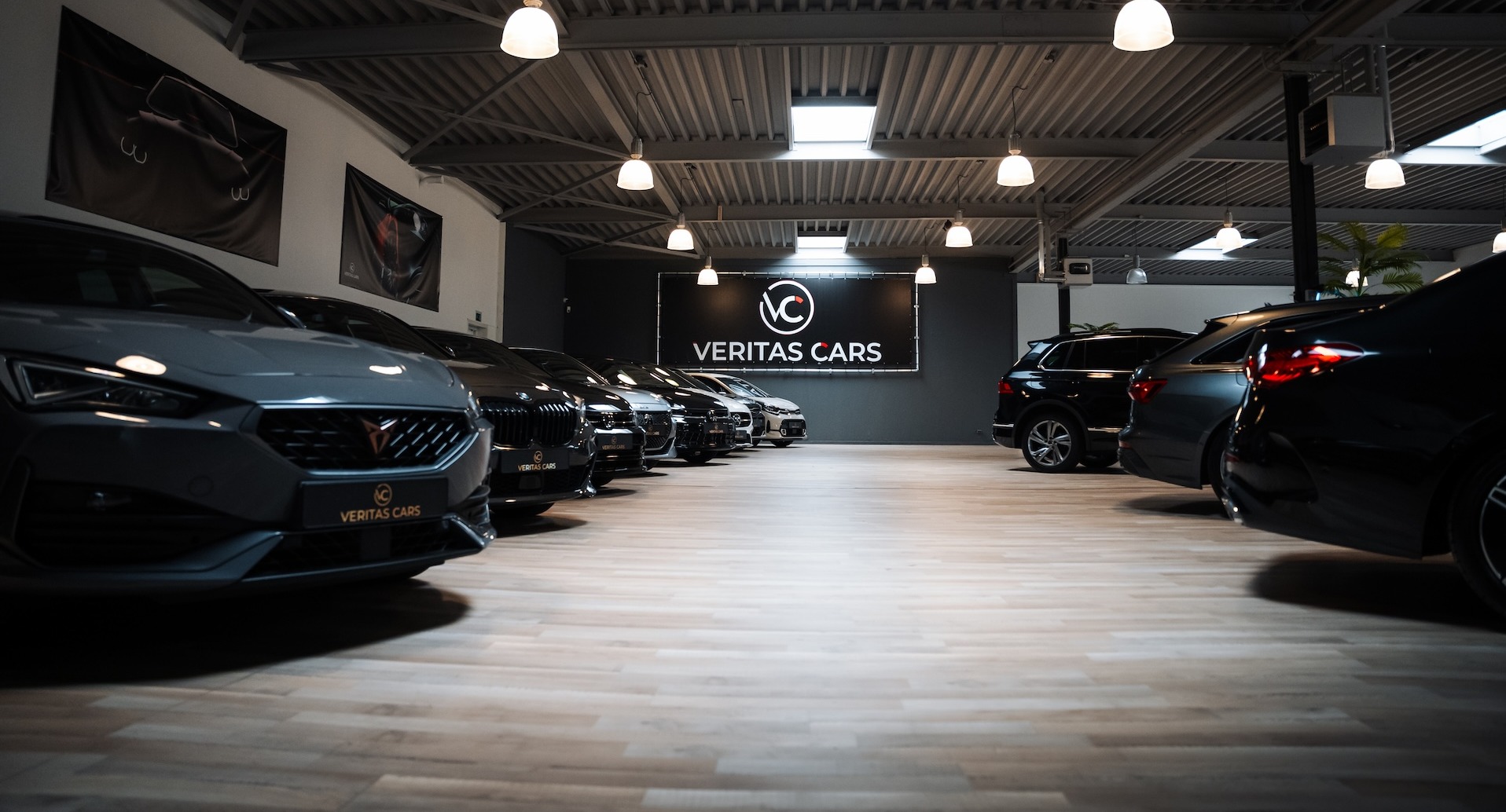 Gallery gallery_images_3_3_1759477567114667768.jpg  | Veritas Cars