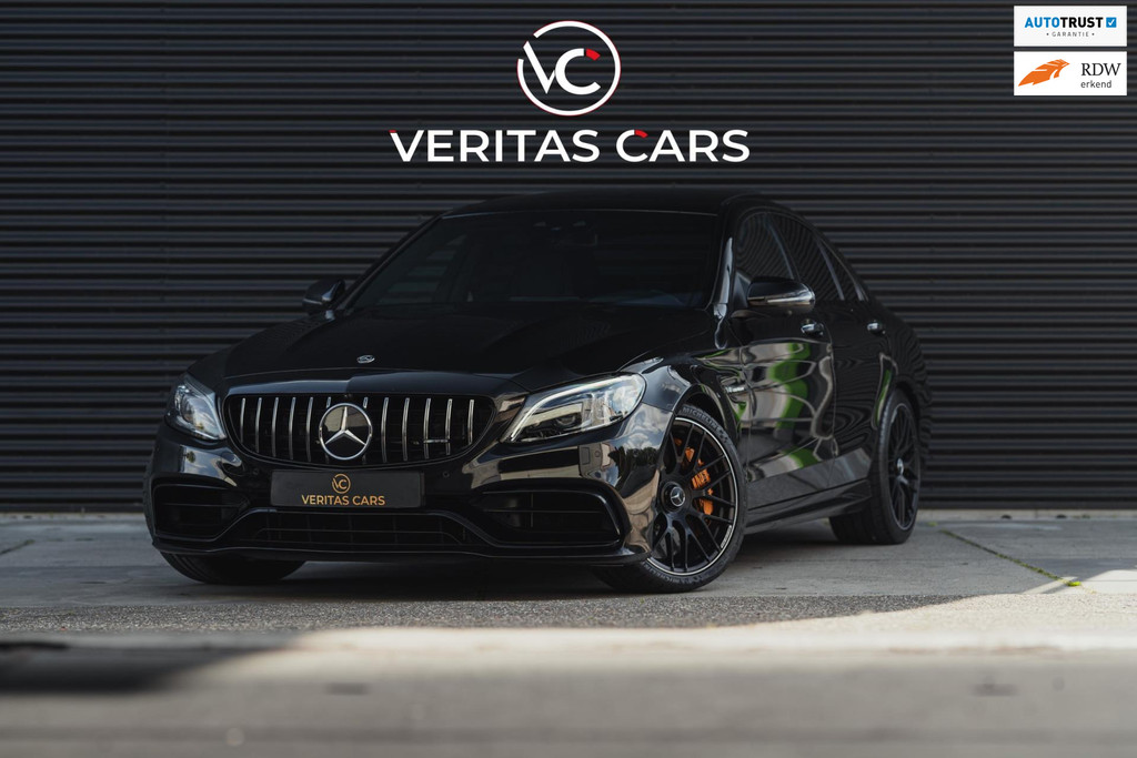 Mercedes-Benz C-Klasse C63 AMG S 510PK Facelift|Pano|Keramisch|Kuipstoelen |Carbon|Full Option 45311224-0.jpg | Veritas Cars