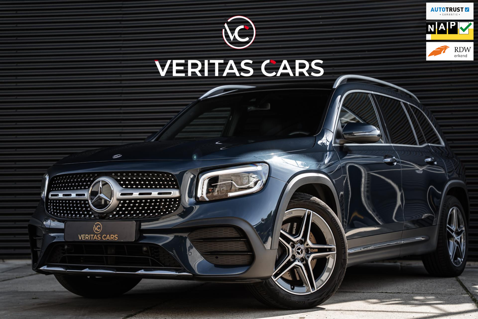 Mercedes-Benz GLB 220 d 4MATIC AMG Line 190PK|BTW Auto|Pano|Camera|MBUX|Trekhaak e.o. 46028640-0.jpg | Veritas Cars