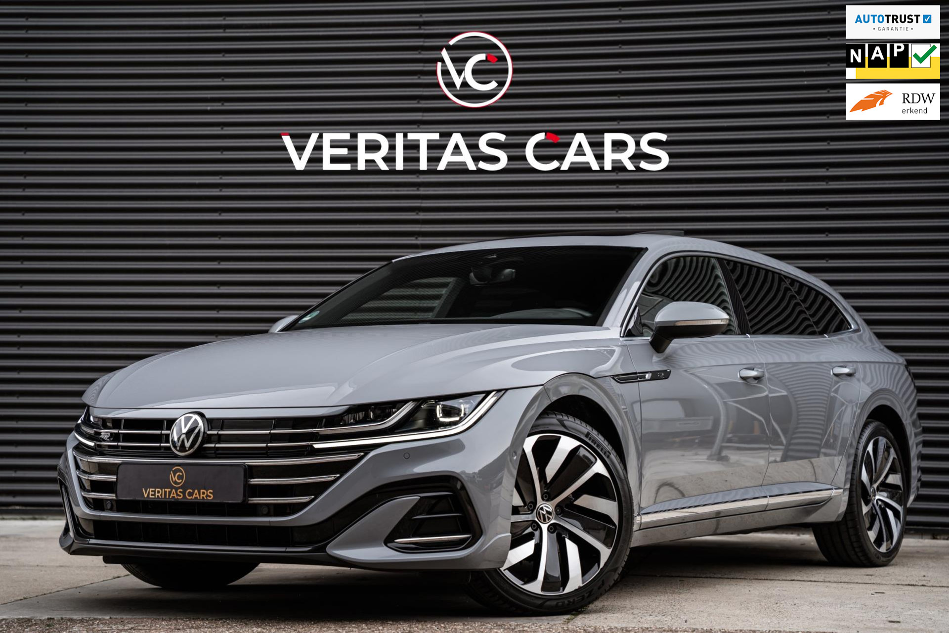 Volkswagen Arteon Shooting Brake 1.4 TSI eHybrid|BTW|3xR-Line|Pano|218PK|DCC|Trekhaak|Sfeerverlichting|Camera e.o. 47261241-0.jpg | Veritas Cars
