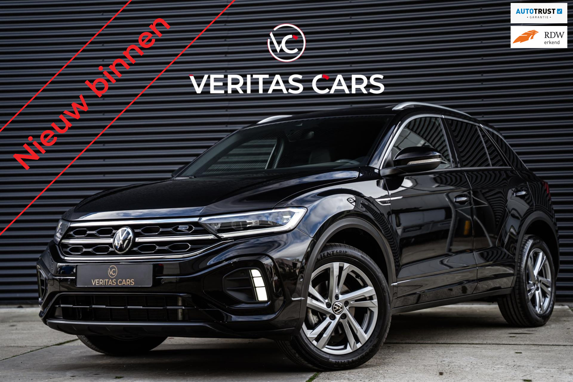 Volkswagen T-Roc 1.5 TSI R-Line 150PK|3x R-line|IQ-Light|Pano|Virtual|Keyless|Carplay|ACC|Camera|Park Assist e.o. 48866059-0.jpg | Veritas Cars