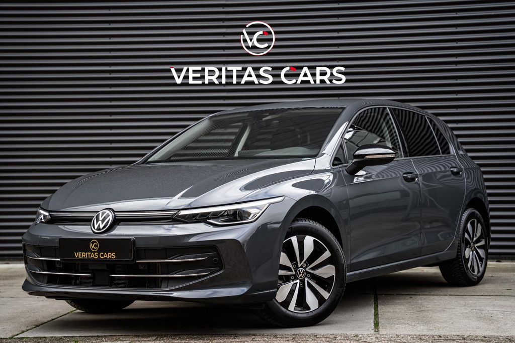 Volkswagen Golf 1.5 TSI Goal Edition 116PK|BTW|Keyless|Stoelverw|Sfeer|Carplay|Trekhaak|Dodehoek Assist e.o. 49142891-0.jpg | Veritas Cars