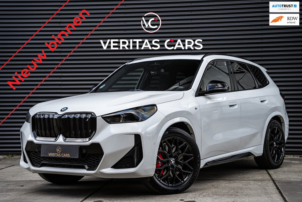 BMW iX1 XDrive30 67 kWh 306PK M Sport Pro |BTW|Pano|Camera|H&K|Iconic|Keyless|Full Led e.o. 52582318-0.jpg | Veritas Cars