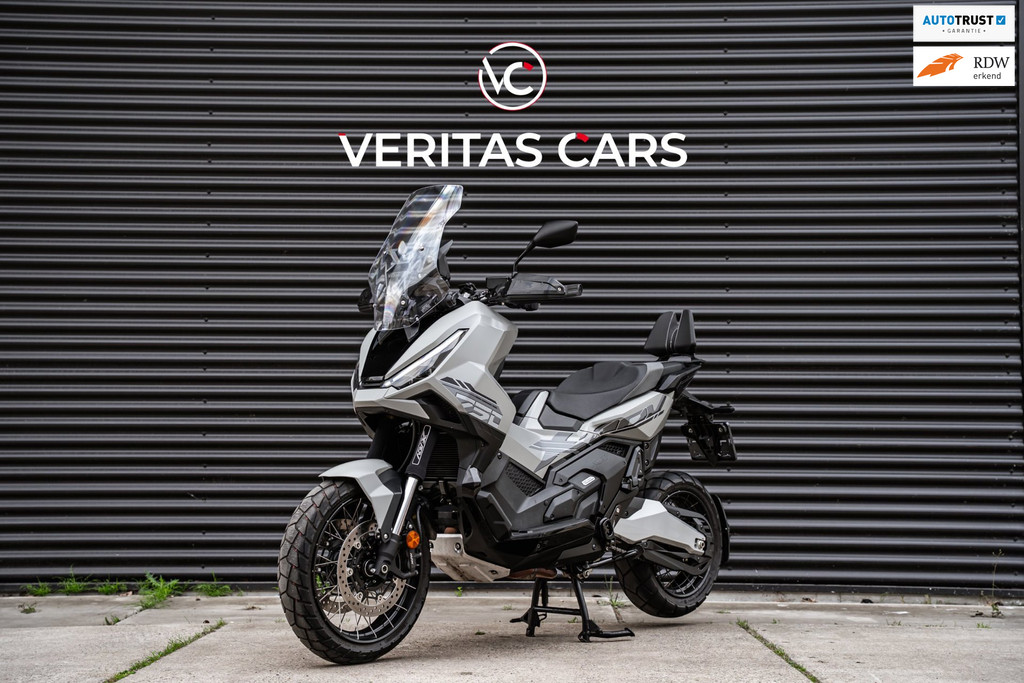 Honda  X-ADV 750 2025 Facelift|ABS|Akrapovic|Cruise|Led|DCT|Handvatverwarming|Garantie e.o. 54227720-0.jpg | Veritas Cars