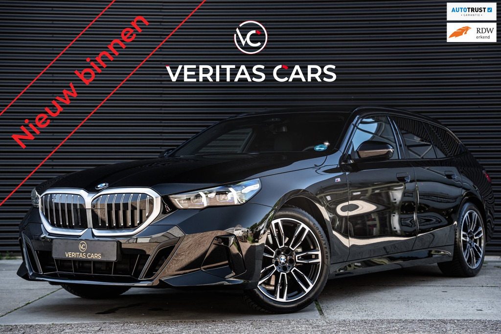BMW 5 Serie Touring 520i M-Sport Pro 208PK|BTW|Pano|Camera|HUD|H&K|Laser|Iconic Sounds|Sfeer|Trekhaak e.o 55091289-0.jpg | Veritas Cars