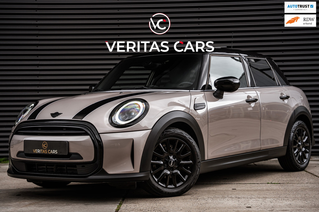 MINI 5-deurs 1.5 Cooper Business Edition 136PK|Pano|Ambiance|Keyless|Sport Green|Full Led|Carplay|Stoelverw e.o. 55712702-0.jpg | Veritas Cars