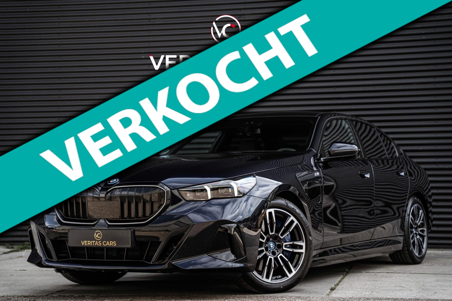 BMW 5 Serie 550e xDrive M-Sport 489PK Pano|BTW|H&K|360 Camera|Head-up|Trekhaak|My Modes e.o. 46334239-0.jpg | Veritas Cars