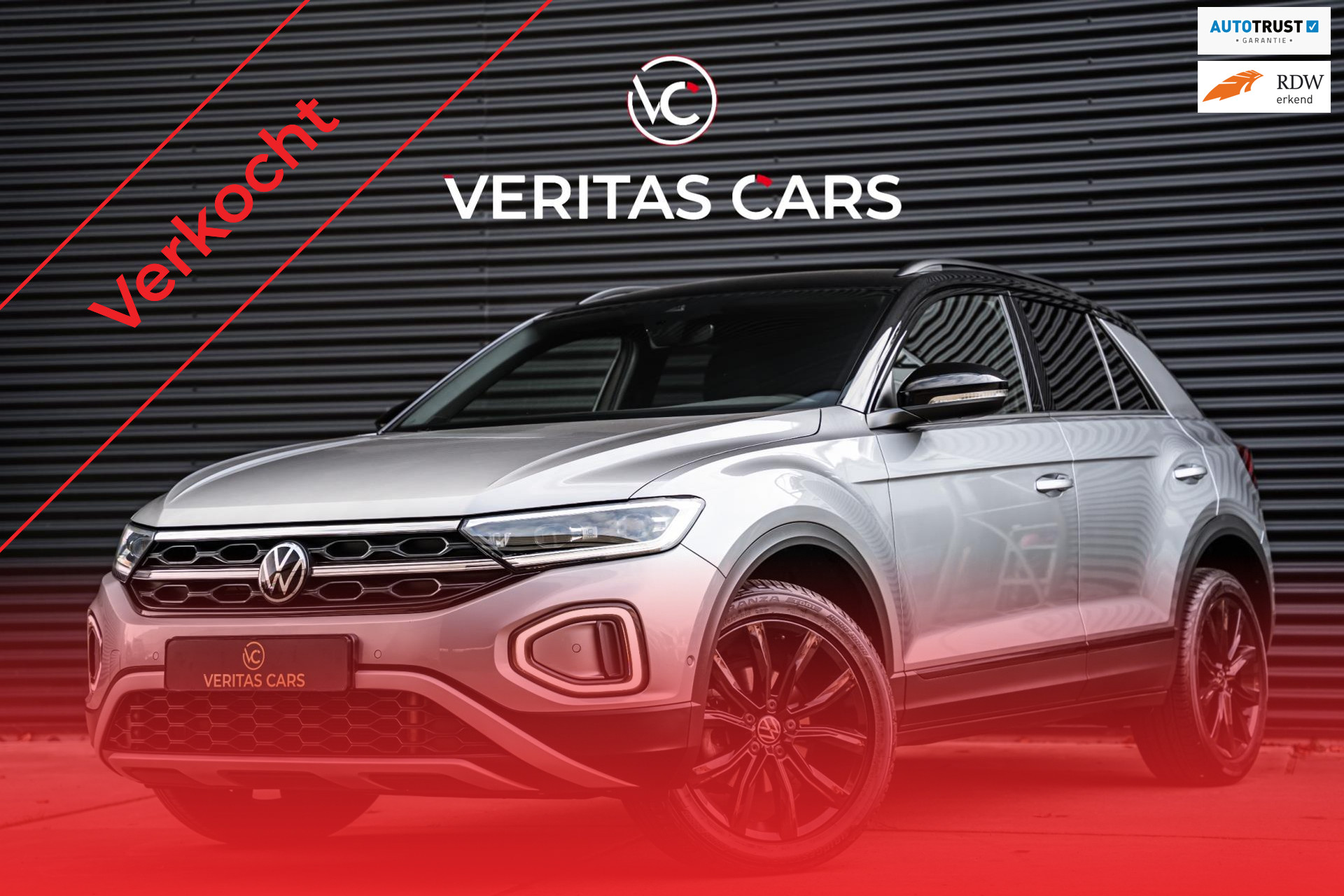 Volkswagen T-Roc 1.5 TSI Black Edition 150PK|IQ-Light|Keyless|Camera|ACC|Side Assist|Carplay e.o. 49832510-0.jpg | Veritas Cars